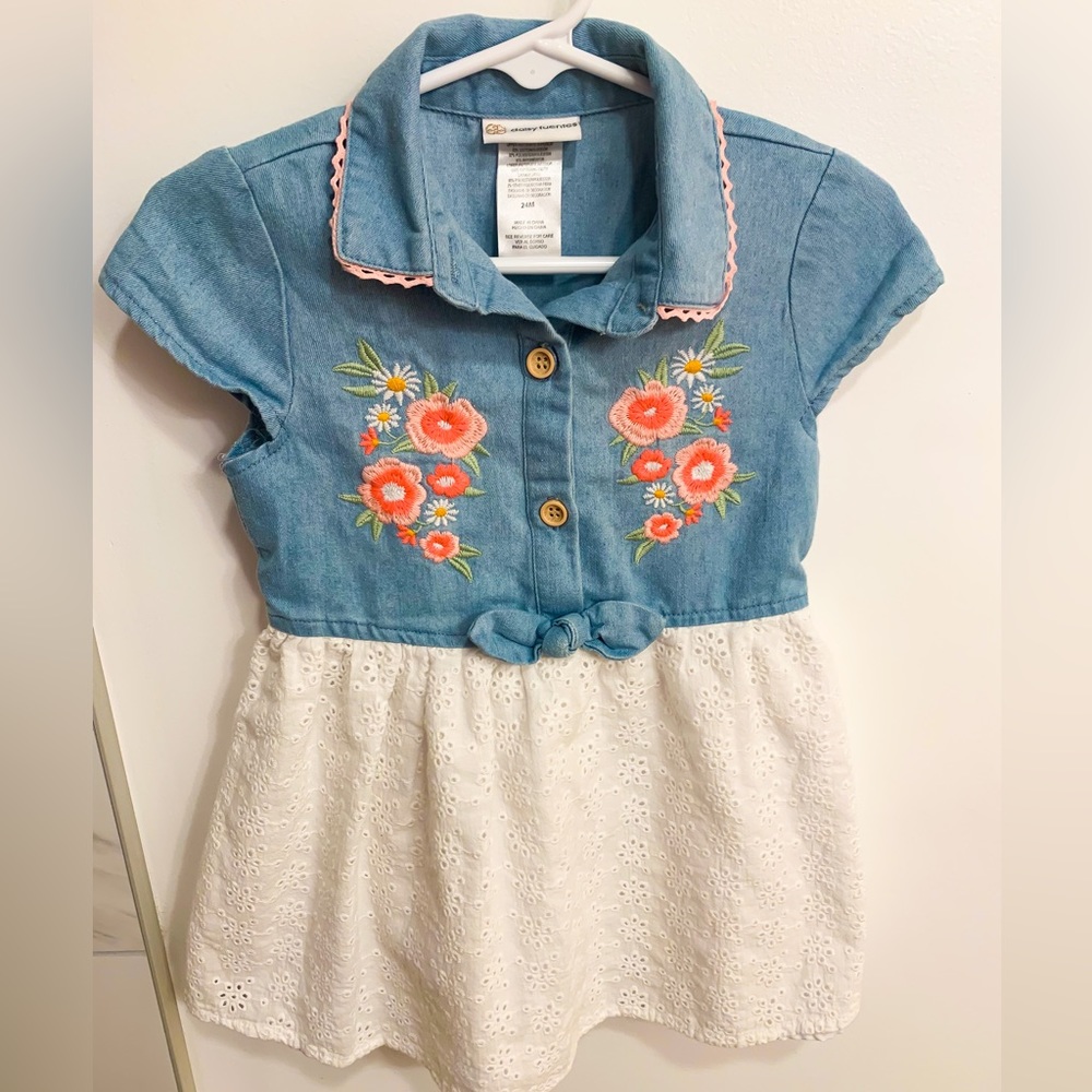 Daisy Fuentes Dress 24m Denim Dress Floral -perfect for spring!
